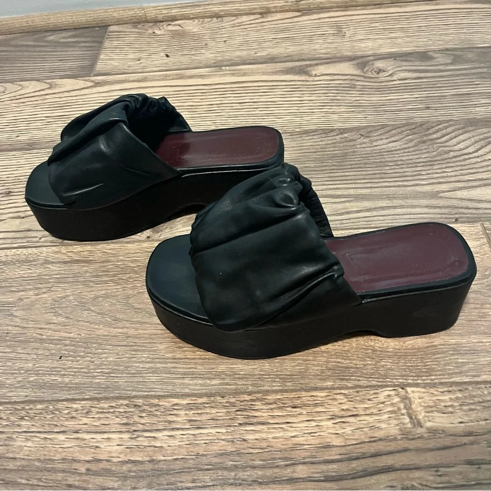 STAUD Nina Platform Slides